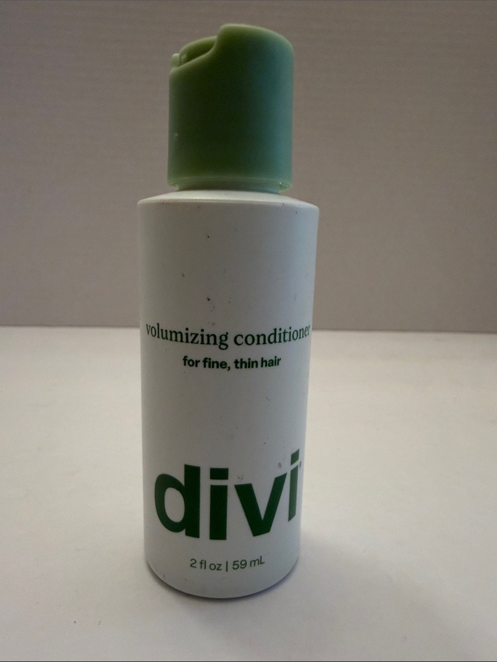 Divi Volumizing Conditioner in Green - for Fine, Thin Hair 2oz